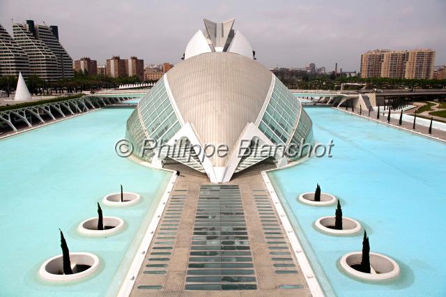 espagne valence 01.JPG - Hemisferic et Palais des Arts Reine Sofía, Cité des Arts et des Sciences, Valence, Espagne
